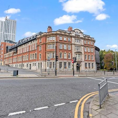Stylish Retreat In Central Leeds Central Station Buitenkant foto